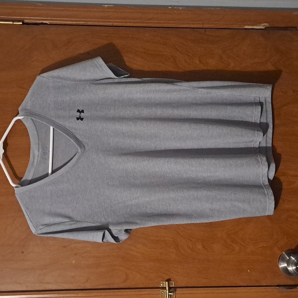 Under armour t-shirt